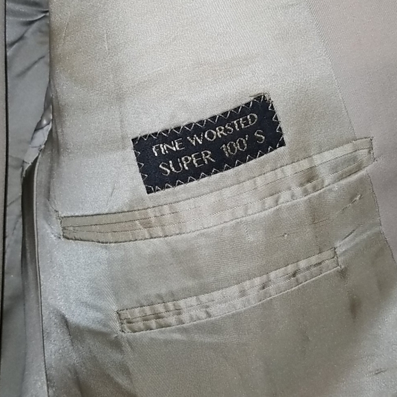 ERMENEGILDO ZEGNA DRESS SUIT - Picture 3 of 7